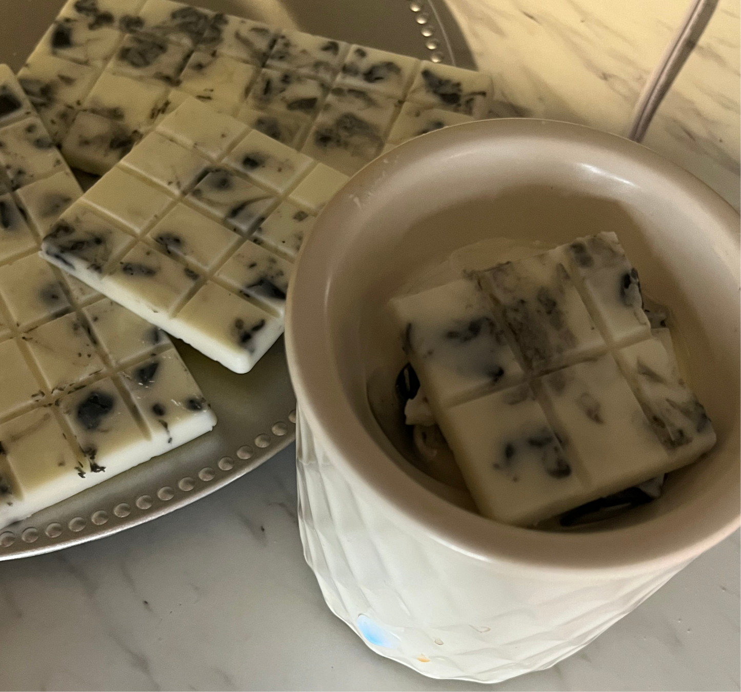 Cookies and cream snap bars