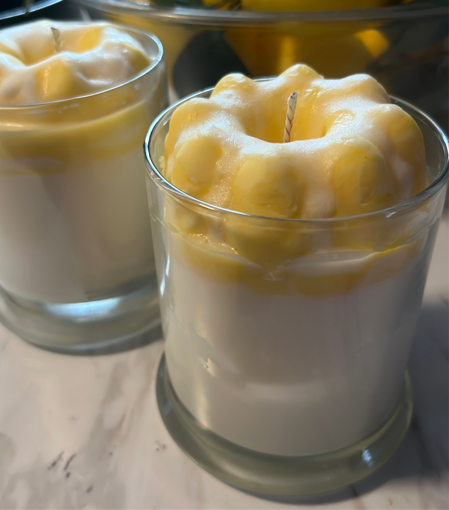 Lemon poundcake candle