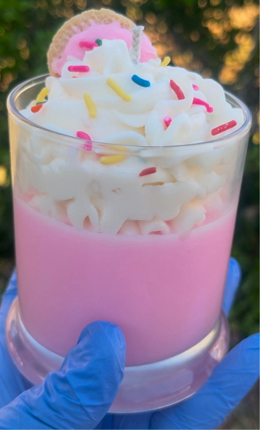 Pink sugar cookie candle
