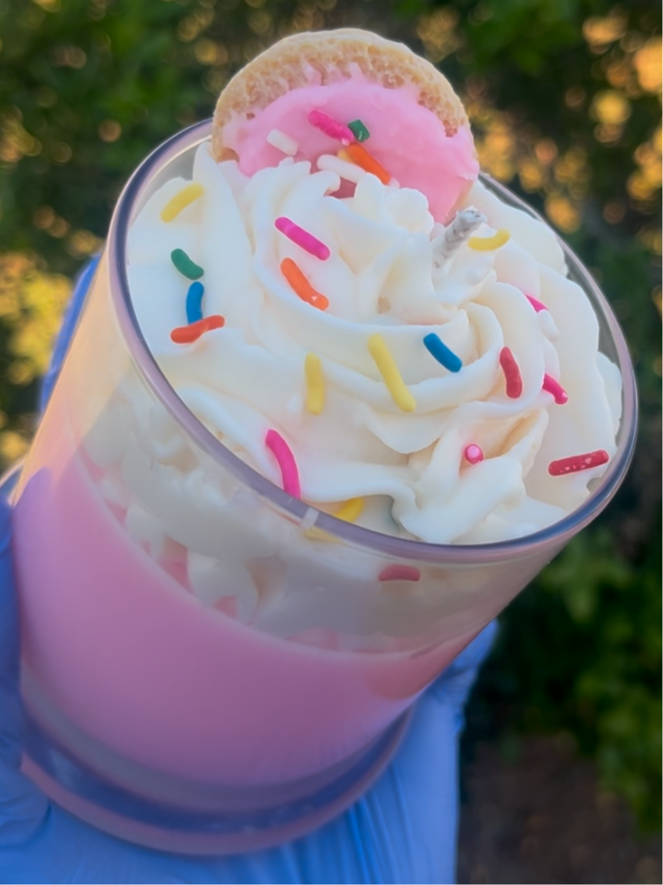 Pink sugar cookie candle