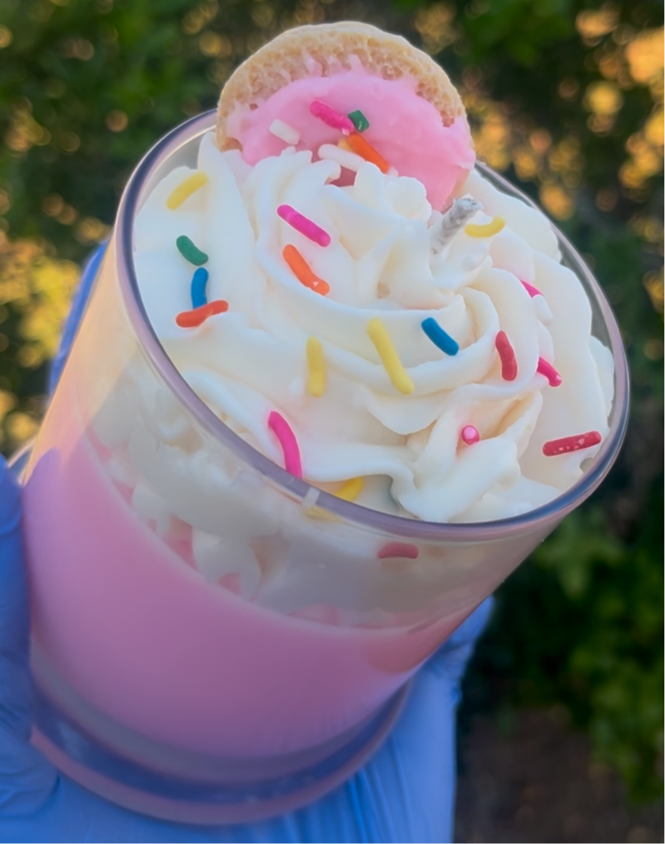 Pink sugar cookie candle