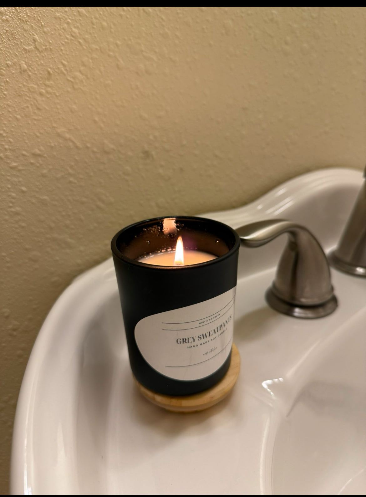Grey sweatpants candle